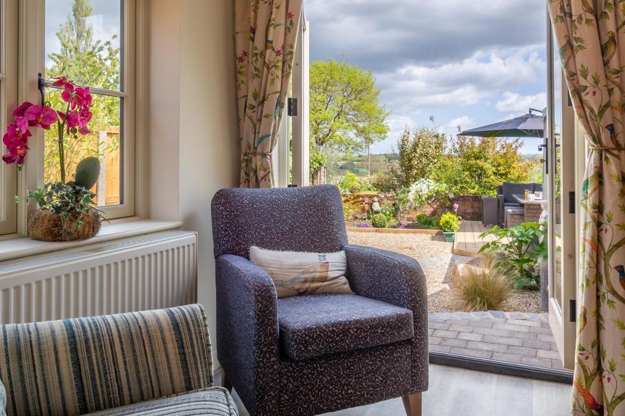 Immaculate Luxury Retreat In Pretty Village With Great Pubs - Box Valley Cottage Stoke by Nayland Εξωτερικό φωτογραφία